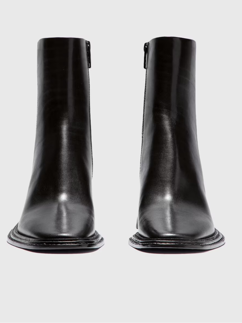 ALEXANDER WANG Women’sa Black Leather Ankle Boots - Sleek Zip Closure - Picture 15 of 17